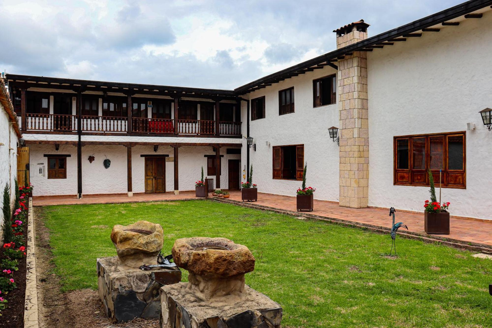 Casona Quesada Hotel Suesca Luaran gambar