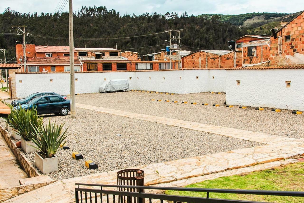 Casona Quesada Hotel Suesca Luaran gambar